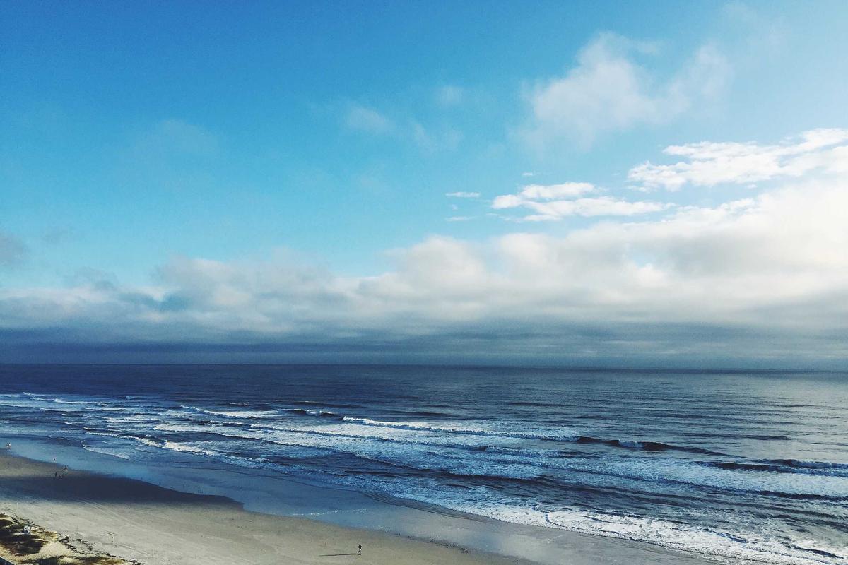 Fitch Turunkan Outlook Indonesia Jadi Negatif, Apa Artinya? – Ajaib